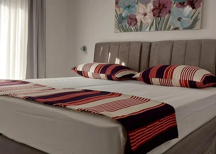 아파트 Ana Marija 솔린